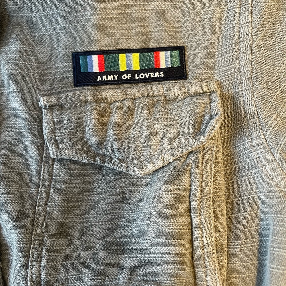 Sundry Army Lover Shirthing Size 2 Color Light Gr… - image 3